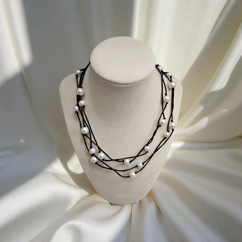 New 1st & Gorgeous by Carolee Black and White faux Pearl Necklace
